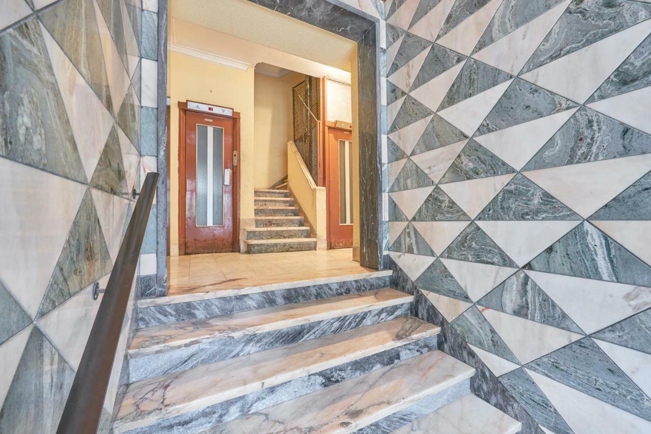 Light Apartment With Amazing Balcony, By Timecooler Lisboa Extérieur photo